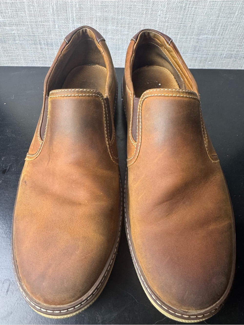 Johnston & Murphy Men's Cognac Brown Leather Slip-On Loafers